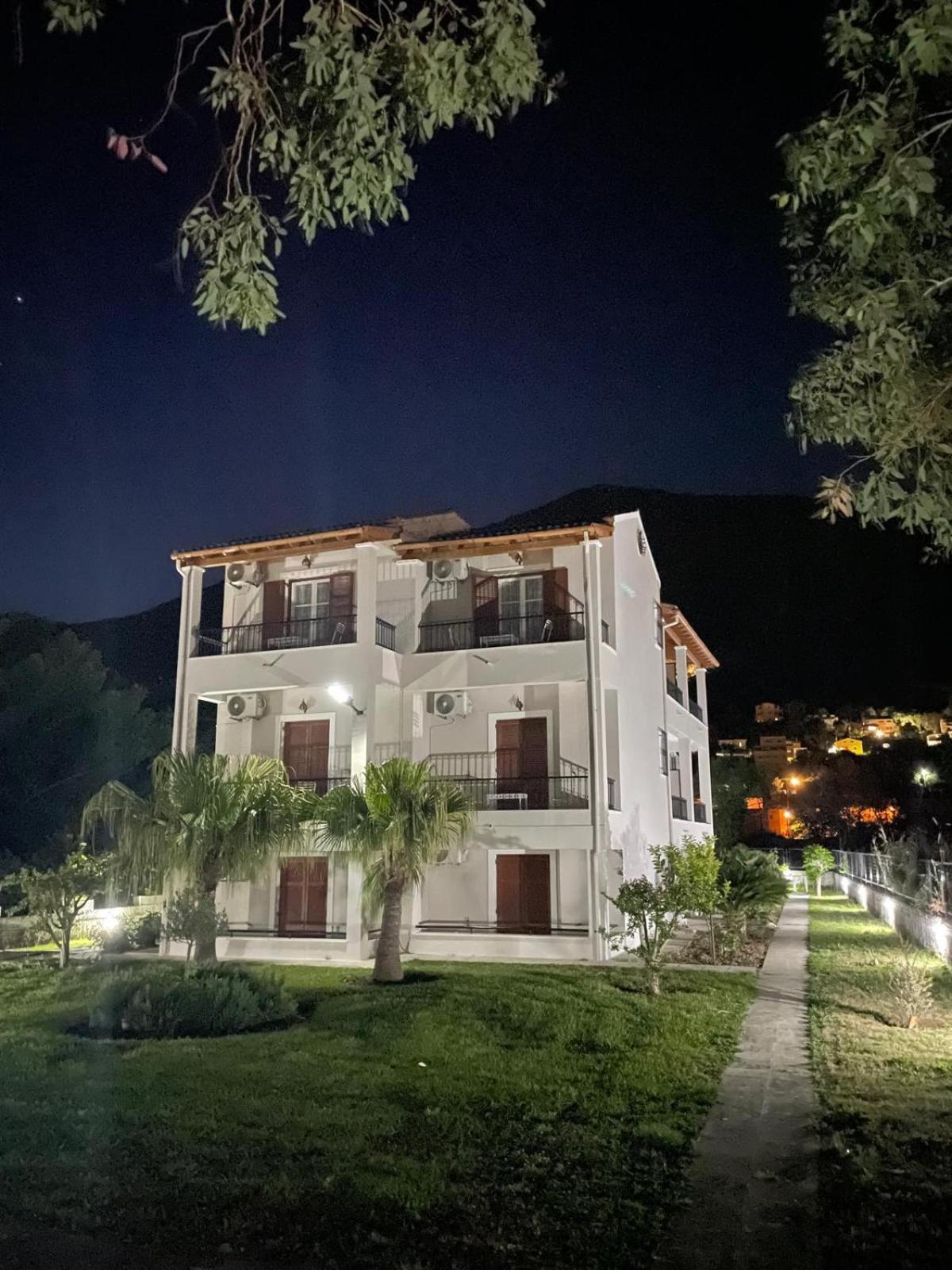 Casa Alema Verde Ipsos Bagian luar foto